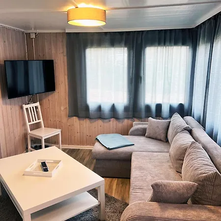 Ferienhaeuser Insel Usedom Waldhaus 3 Mit Whirlpool - Direkt Am Achterwasser Holiday home Lutow