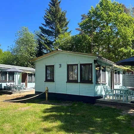 Ferienhaeuser Insel Usedom Waldhaus 3 Mit Whirlpool - Direkt Am Achterwasser Lutow
